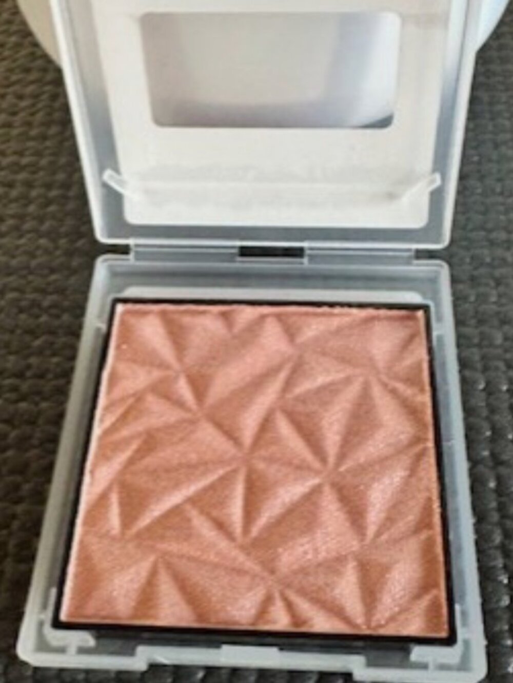 Mary Kay Rose Sapphire Highlighter, NWT